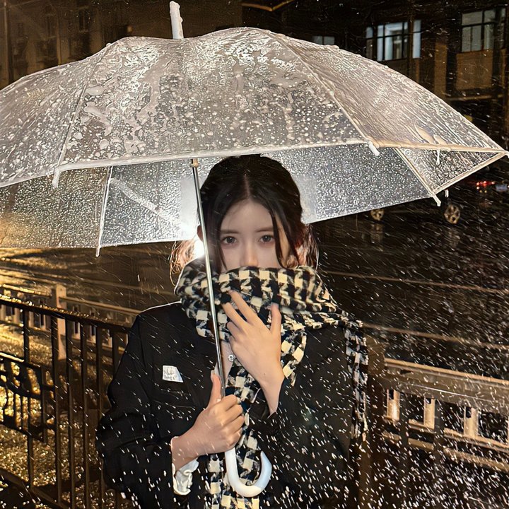 抓娃娃之父凭女贵